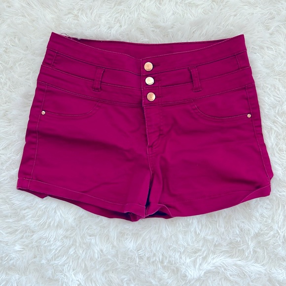 Refuge Magenta Women Shorts - Picture 1 of 3